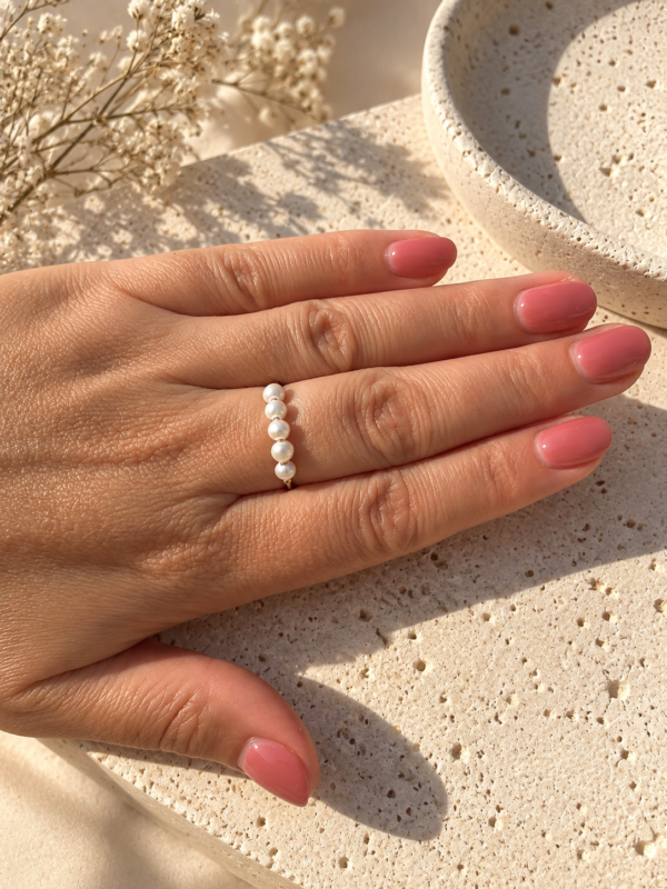 Bague en perles d'eau douce EPURE