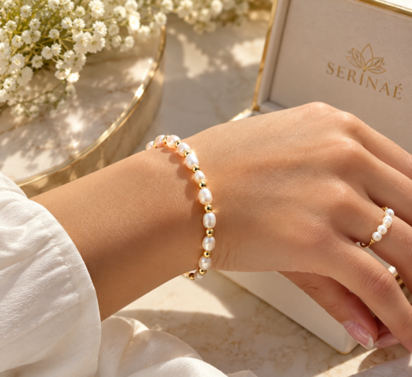 Bracelet ÉPURE — perles d'eau douce naturelles