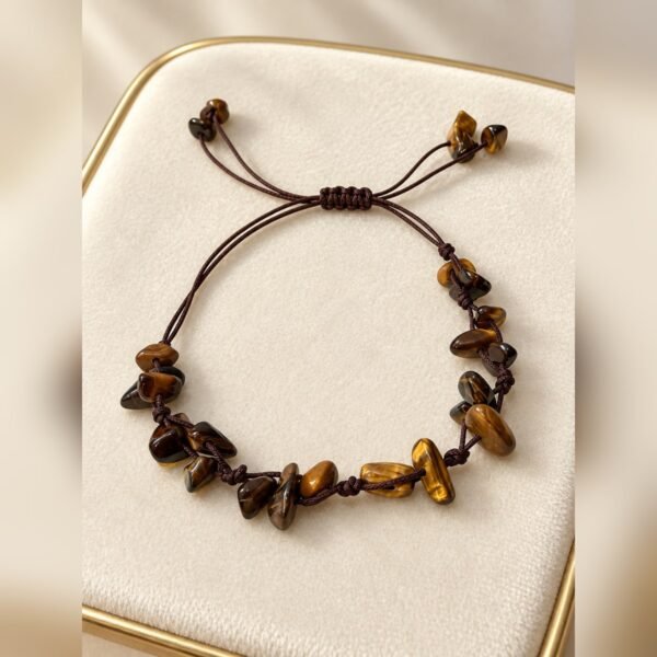 Bracelet bohème MELLIA en éclats d’œil de tigre – Serinaé