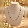 Collier BOHÈME – Mix pierres naturelles 4 Collier BOHÈME en pierres naturelles multicolores sur buste – Serinaé