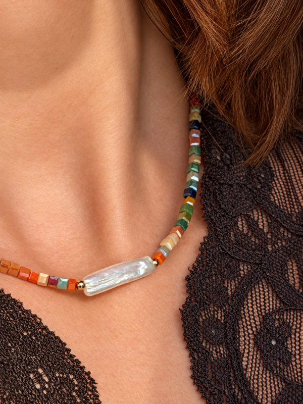 collier-multicolore-nacre-04 Collier pierres naturelles multicolores et nacre véritable — SERINAÉ